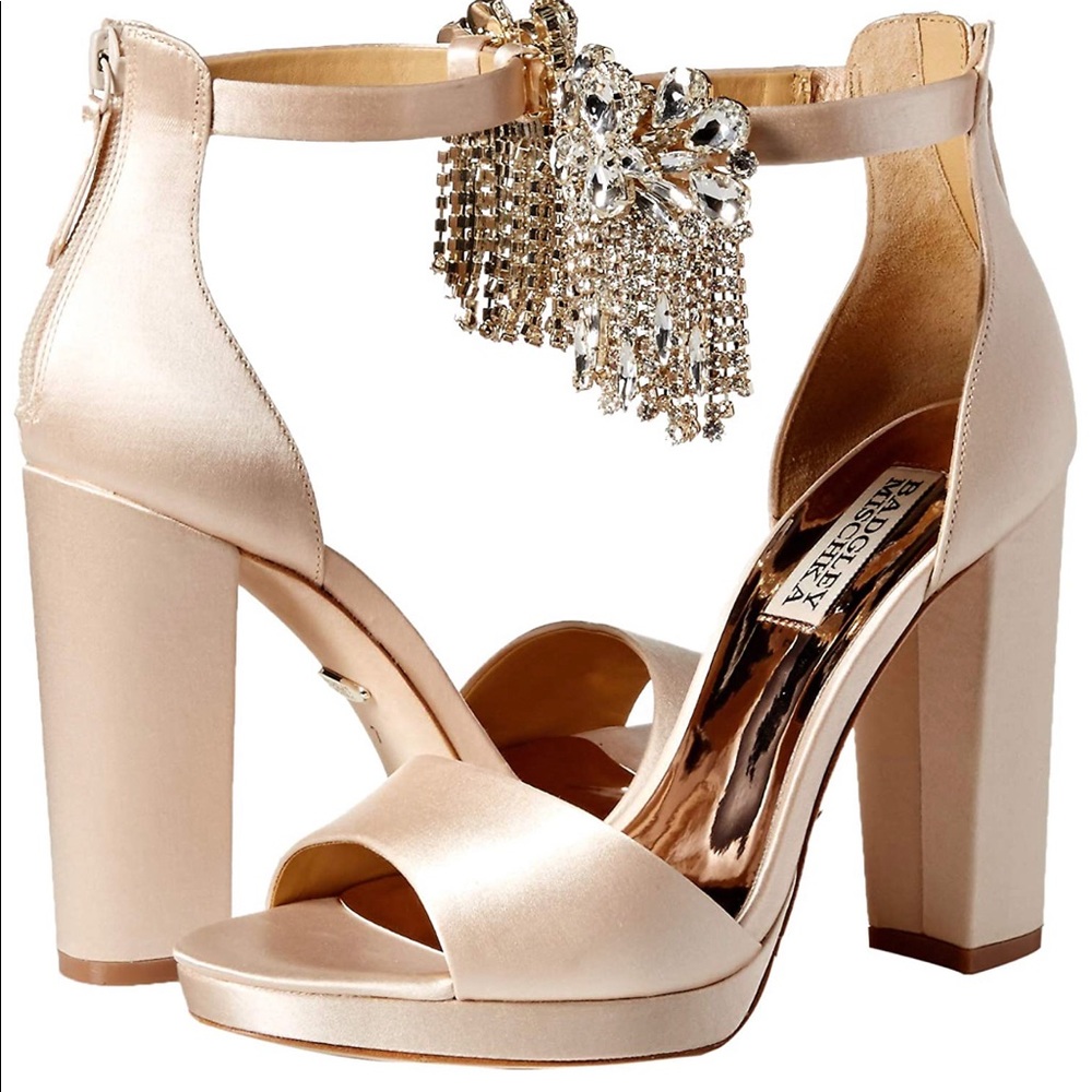 Badgley Mischka Women's Fascinate Heeled Sandal